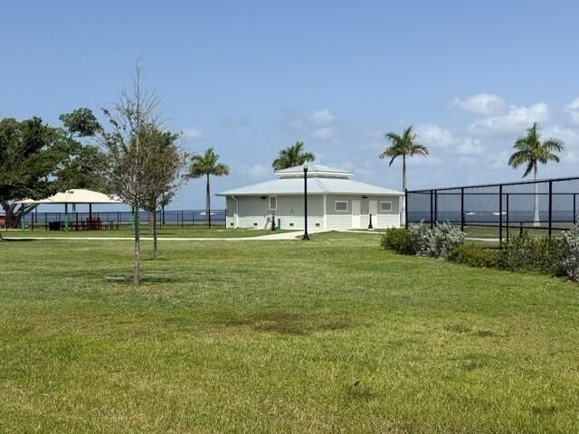 Park and Harbor