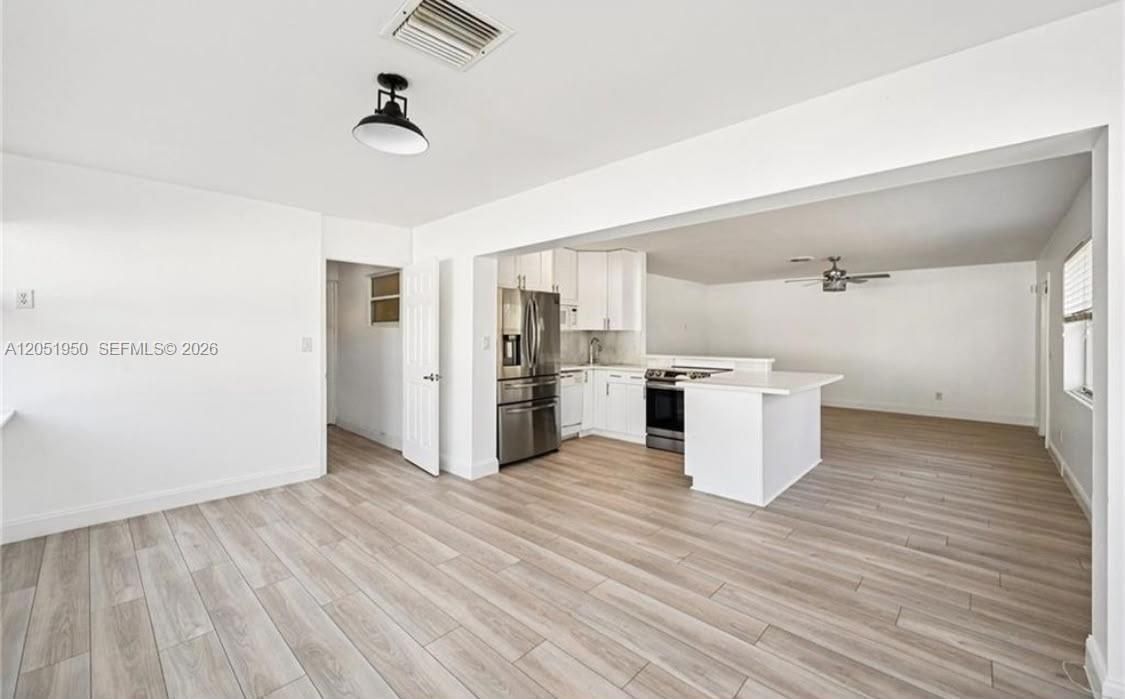 В аренду: $1,450 (2 спален, 2 ванн, 1058 Квадратных фут)
