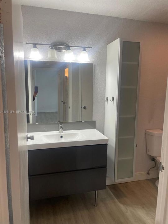 En Renta: $1,800 (1 camas, 1 baños, 780 Pies cuadrados)