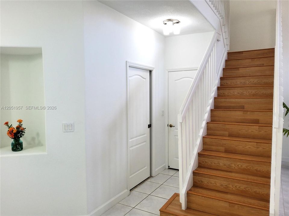 En Renta: $4,200 (3 camas, 2 baños, 2226 Pies cuadrados)