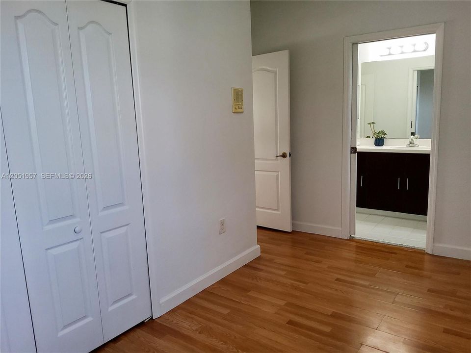 En Renta: $4,200 (3 camas, 2 baños, 2226 Pies cuadrados)