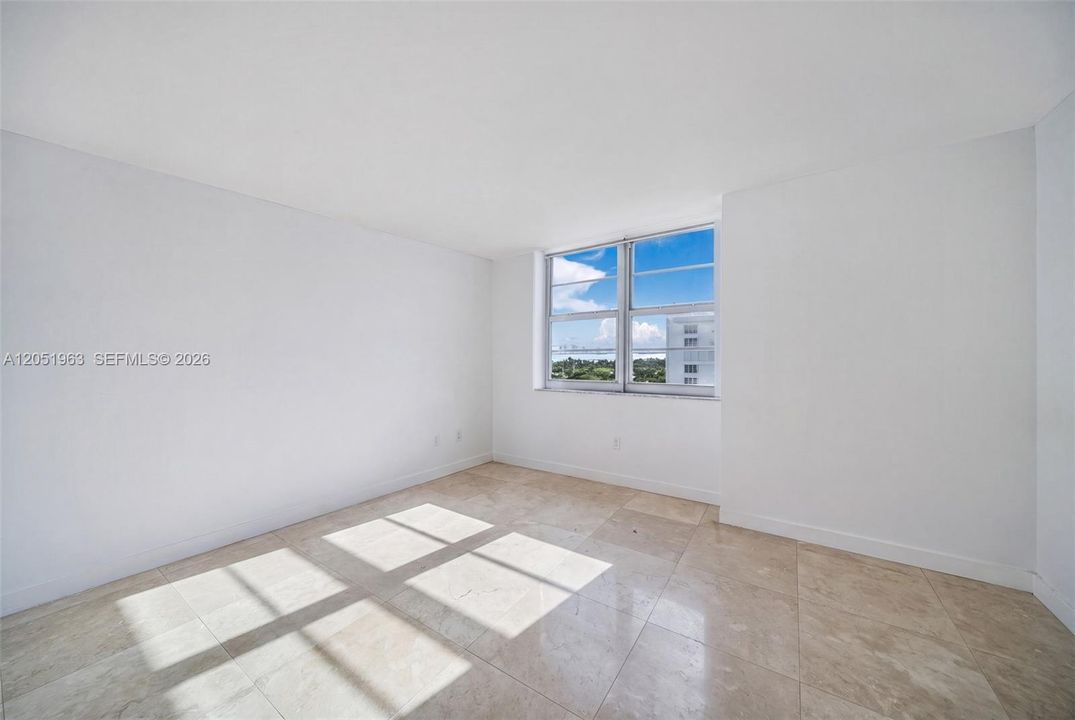 В аренду: $4,200 (2 спален, 2 ванн, 1320 Квадратных фут)