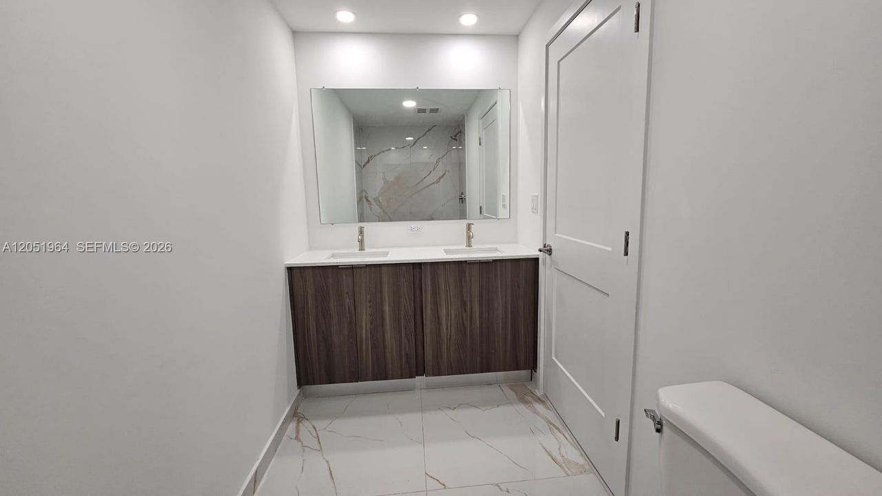 For Rent: $3,099 (4 beds, 3 baths, 1600 Square Feet)