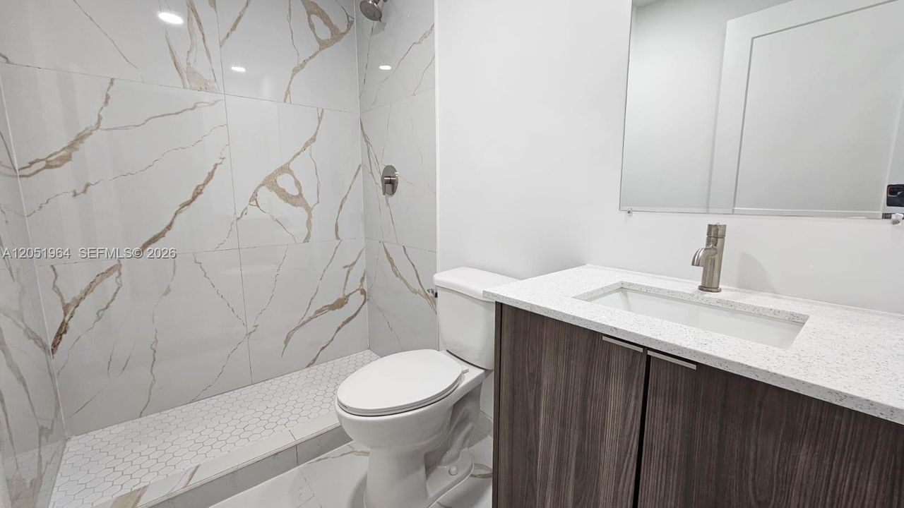 For Rent: $3,099 (4 beds, 3 baths, 1600 Square Feet)