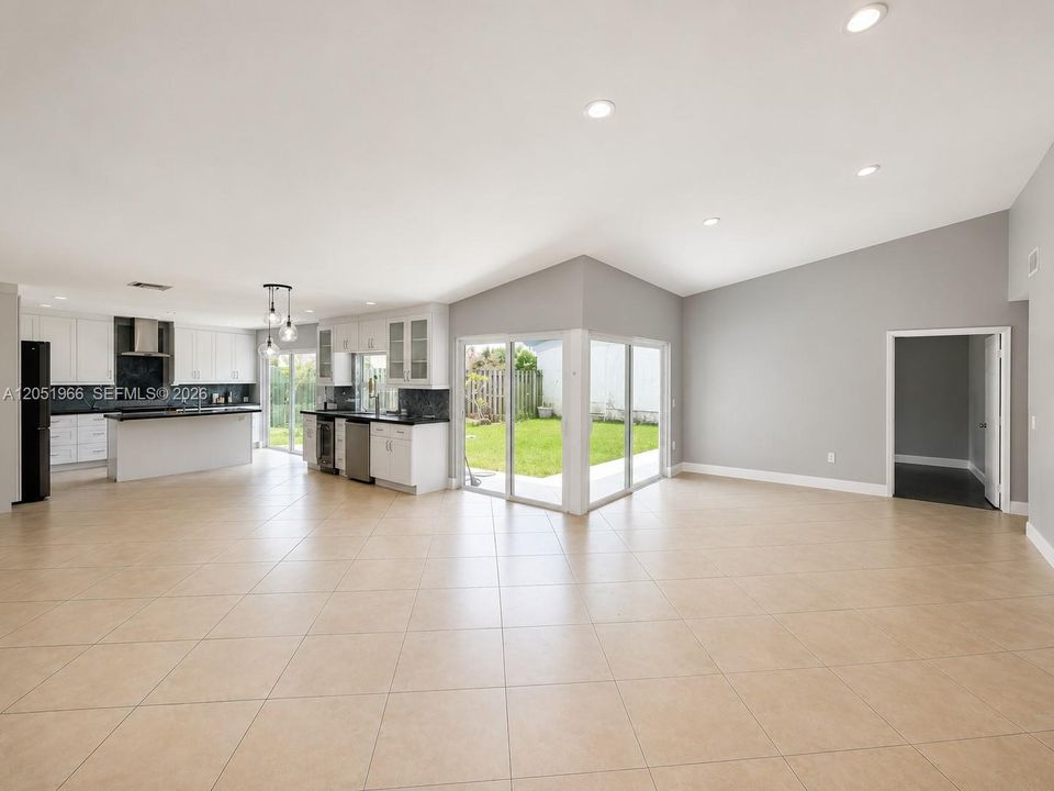 For Sale: $730,000 (4 beds, 3 baths, 2256 Square Feet)