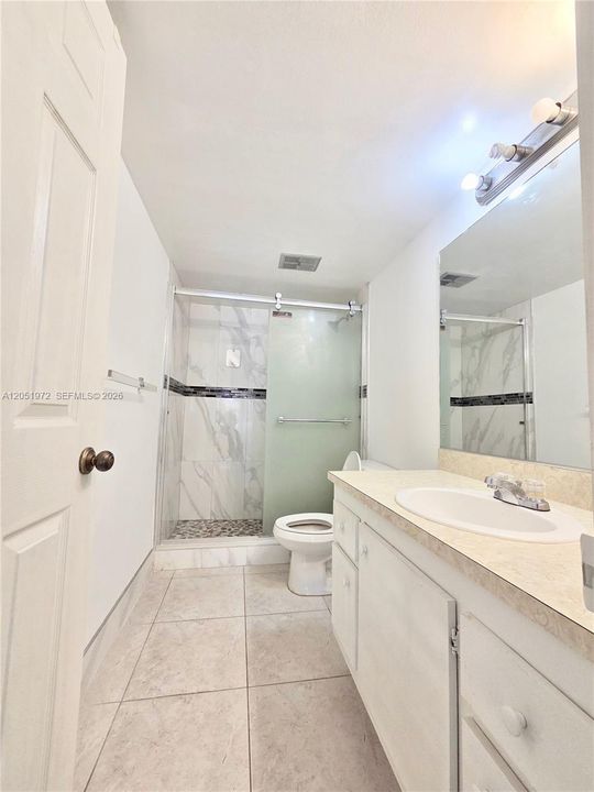 For Rent: $1,950 (2 beds, 2 baths, 1070 Square Feet)