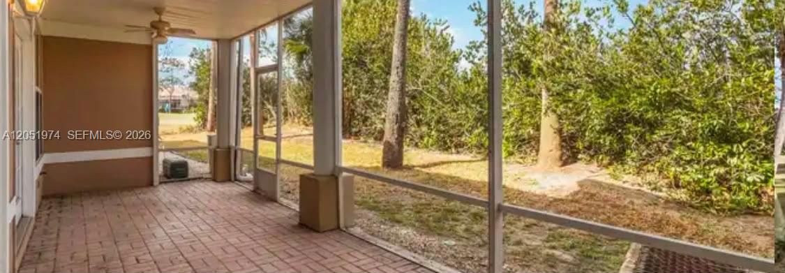 For Rent: $1,500 (3 beds, 2 baths, 2104 Square Feet)
