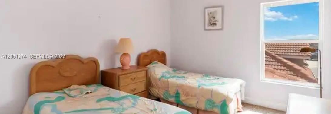 For Rent: $1,500 (3 beds, 2 baths, 2104 Square Feet)