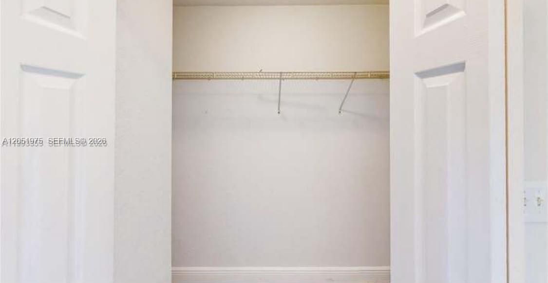 For Rent: $1,358 (3 beds, 2 baths, 1358 Square Feet)