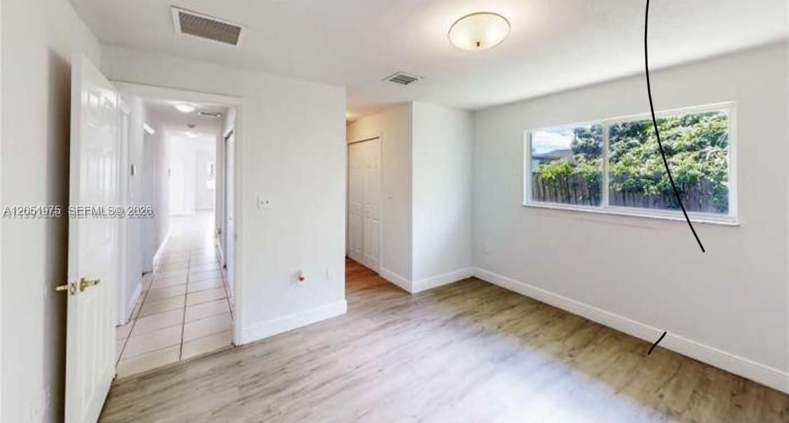 For Rent: $1,358 (3 beds, 2 baths, 1358 Square Feet)