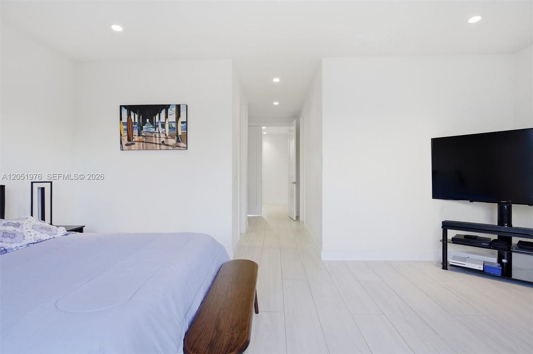 For Rent: $5,000 (4 beds, 3 baths, 2683 Square Feet)