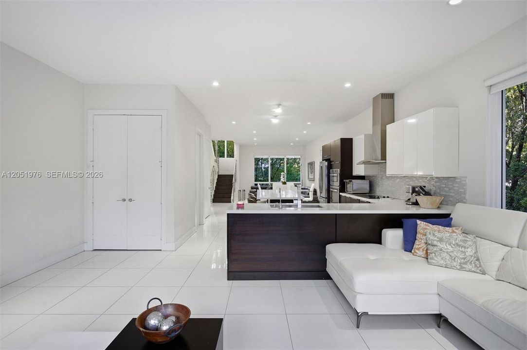 For Rent: $5,000 (4 beds, 3 baths, 2683 Square Feet)