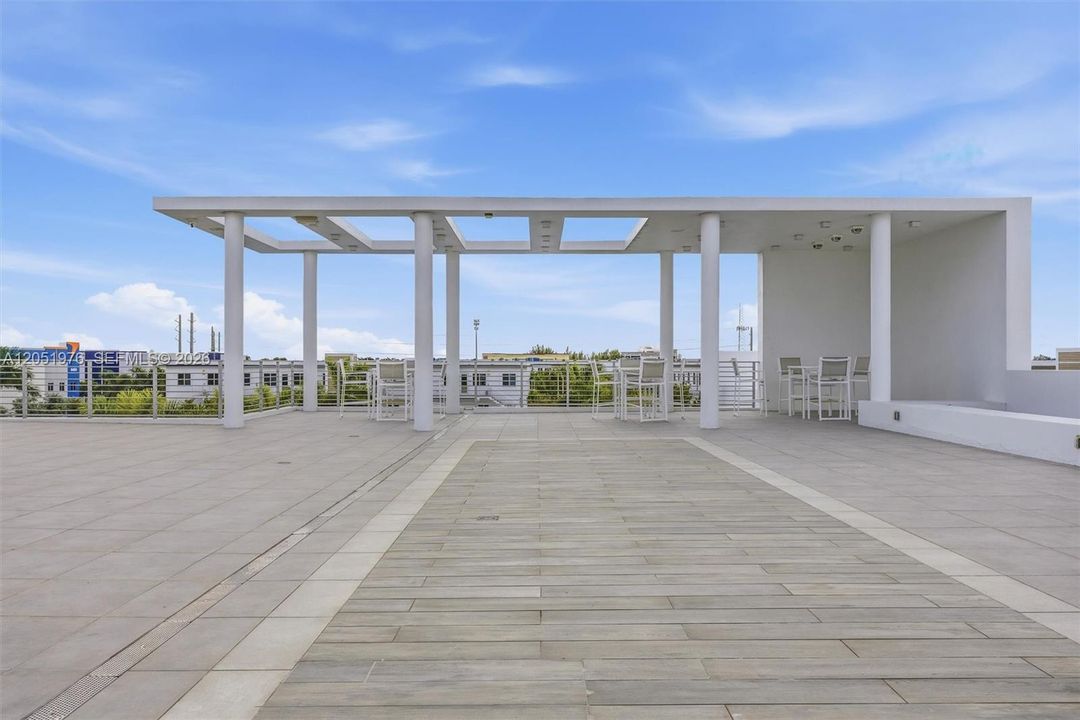 For Rent: $5,000 (4 beds, 3 baths, 2683 Square Feet)