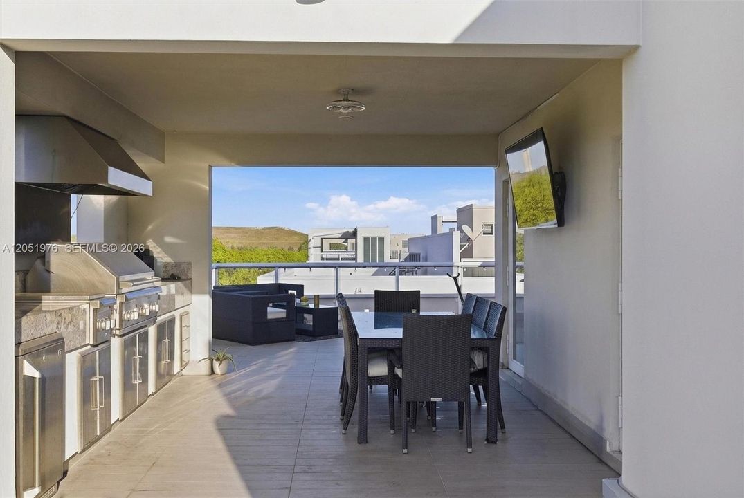 For Rent: $5,000 (4 beds, 3 baths, 2683 Square Feet)