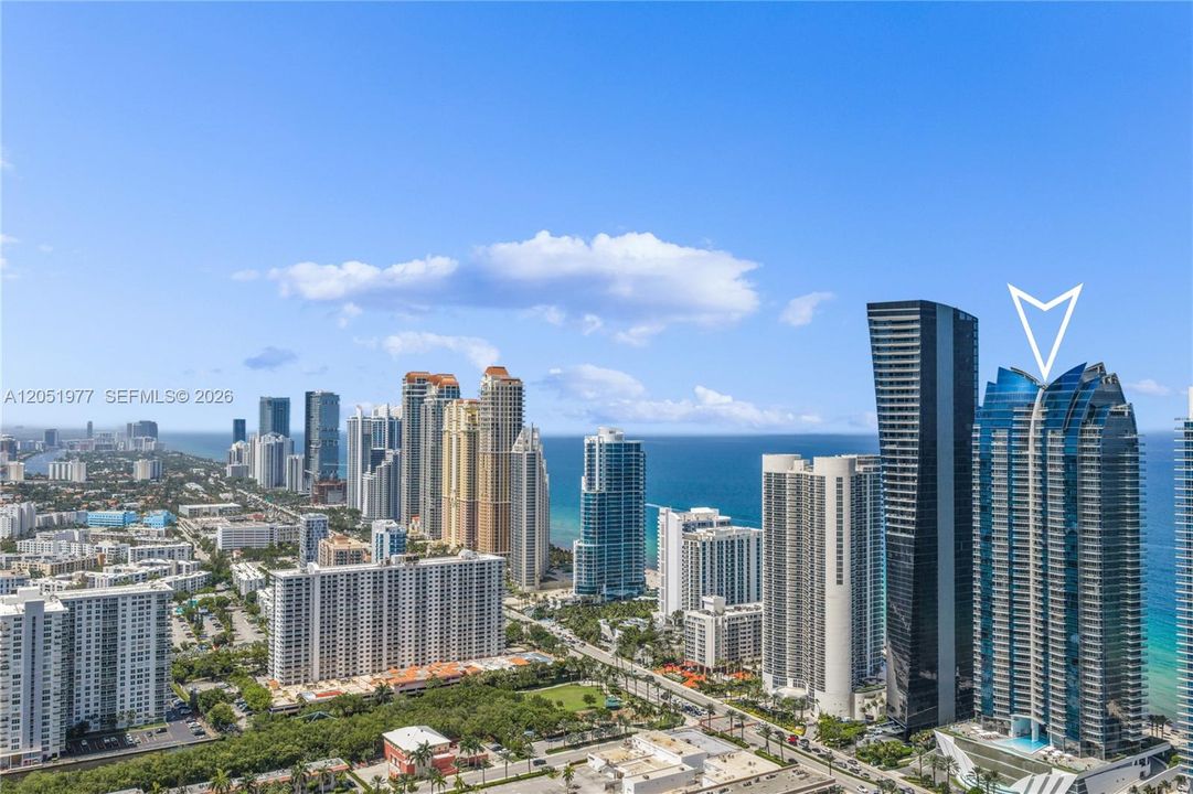 For Sale: $3,200,000 (3 beds, 3 baths, 1933 Square Feet)