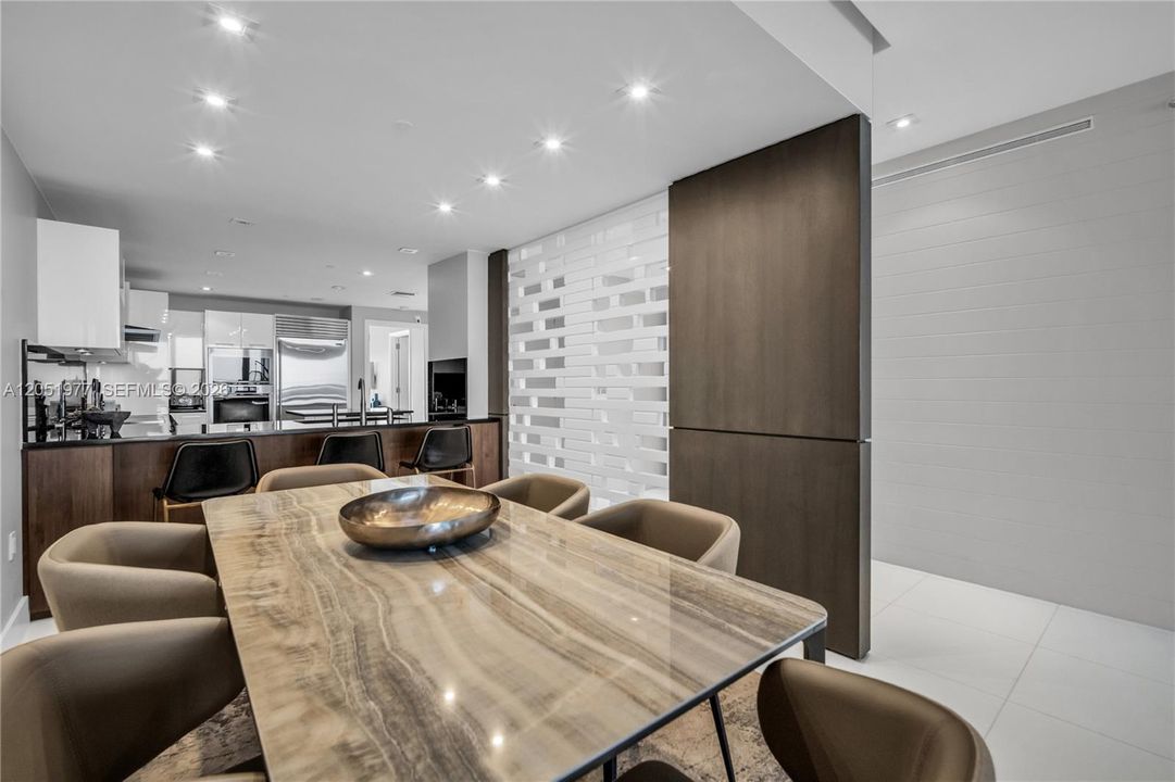 For Sale: $3,200,000 (3 beds, 3 baths, 1933 Square Feet)