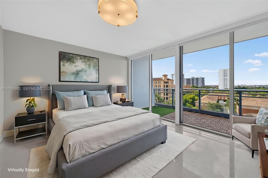 For Sale: $575,000 (1 beds, 2 baths, 1214 Square Feet)