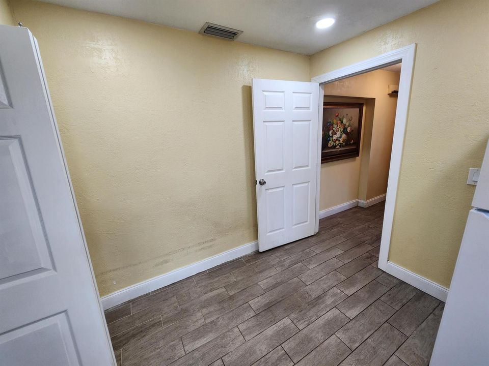 Spacious kitchen