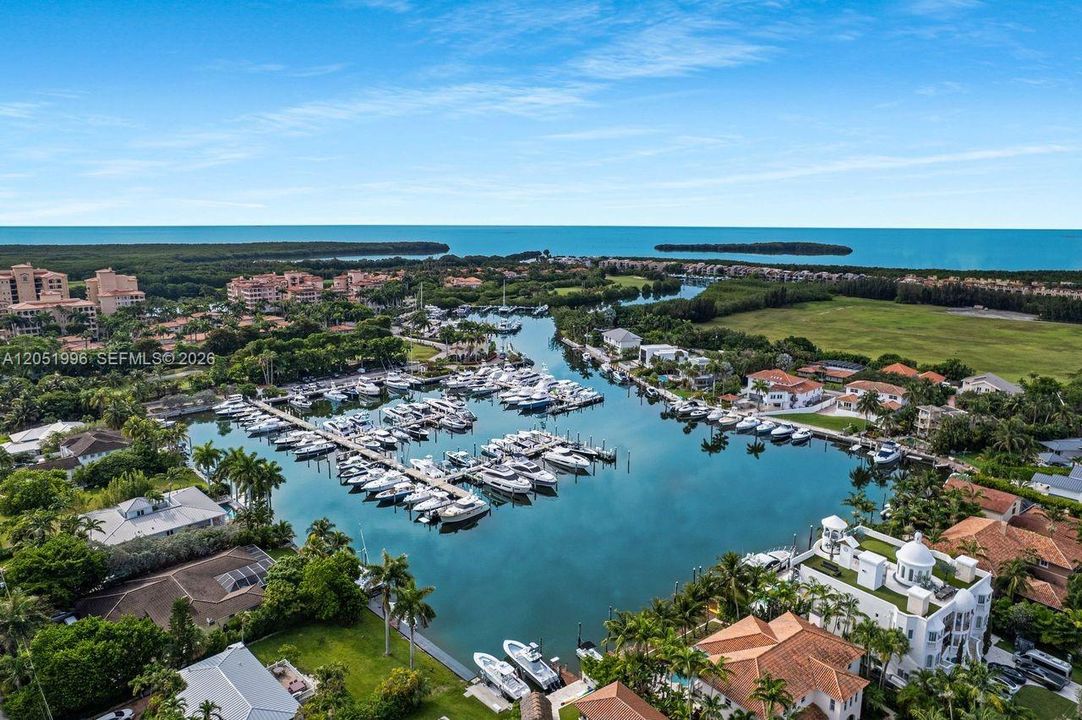 For Sale: $2,550,000 (4 beds, 3 baths, 3233 Square Feet)