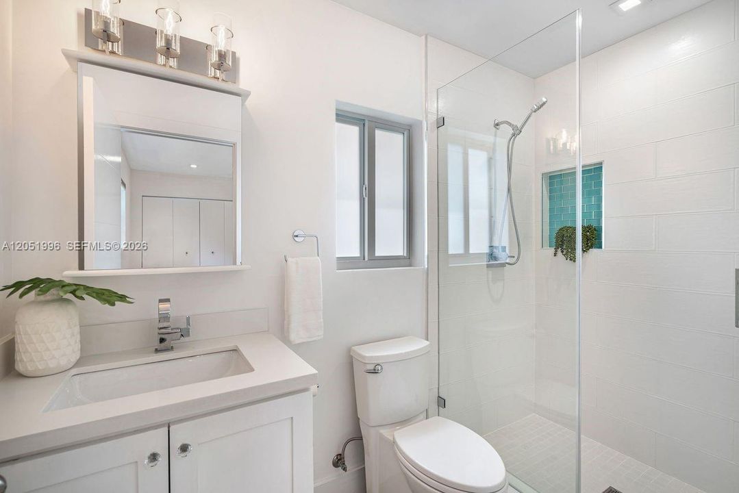 For Sale: $2,550,000 (4 beds, 3 baths, 3233 Square Feet)