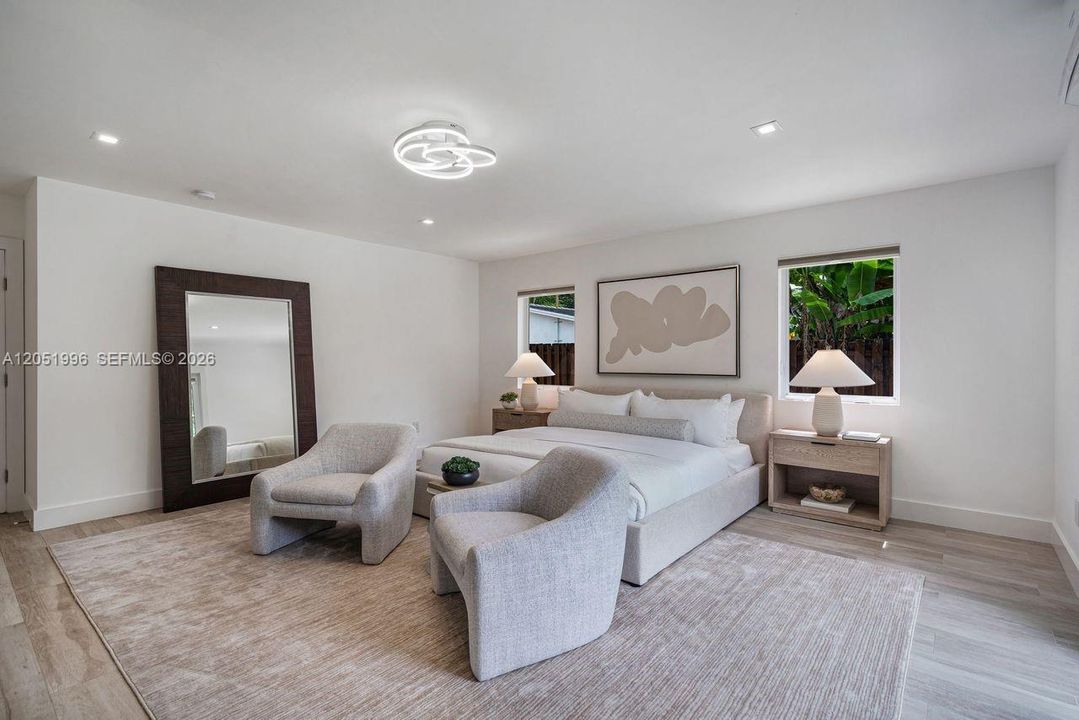 For Sale: $2,550,000 (4 beds, 3 baths, 3233 Square Feet)