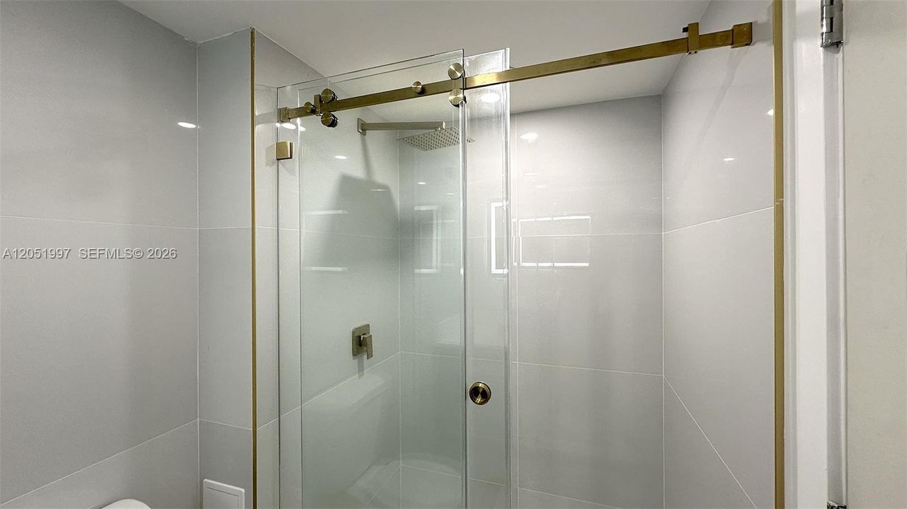For Rent: $2,950 (2 beds, 2 baths, 1565 Square Feet)