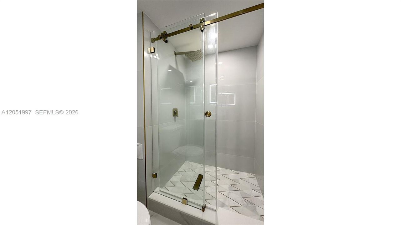 For Rent: $2,950 (2 beds, 2 baths, 1565 Square Feet)