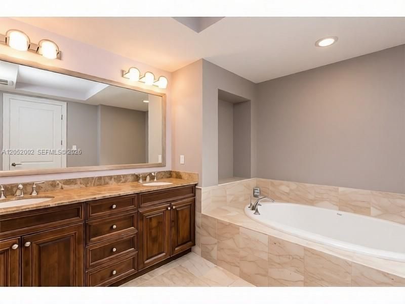 For Rent: $3,800 (2 beds, 2 baths, 0 Square Feet)