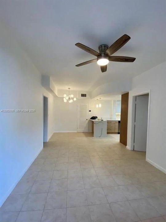 В аренду: $2,750 (2 спален, 2 ванн, 813 Квадратных фут)