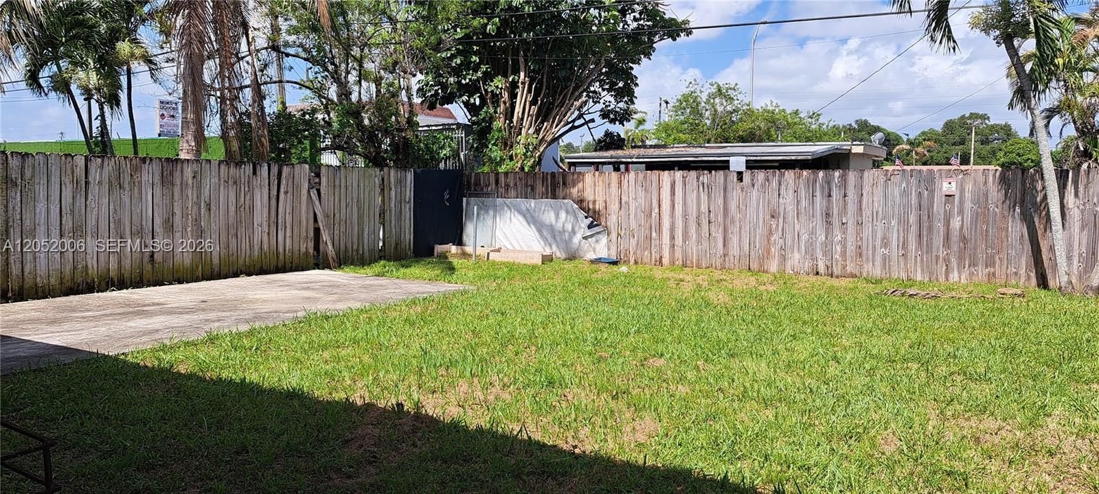 For Rent: $2,700 (3 beds, 2 baths, 1500 Square Feet)