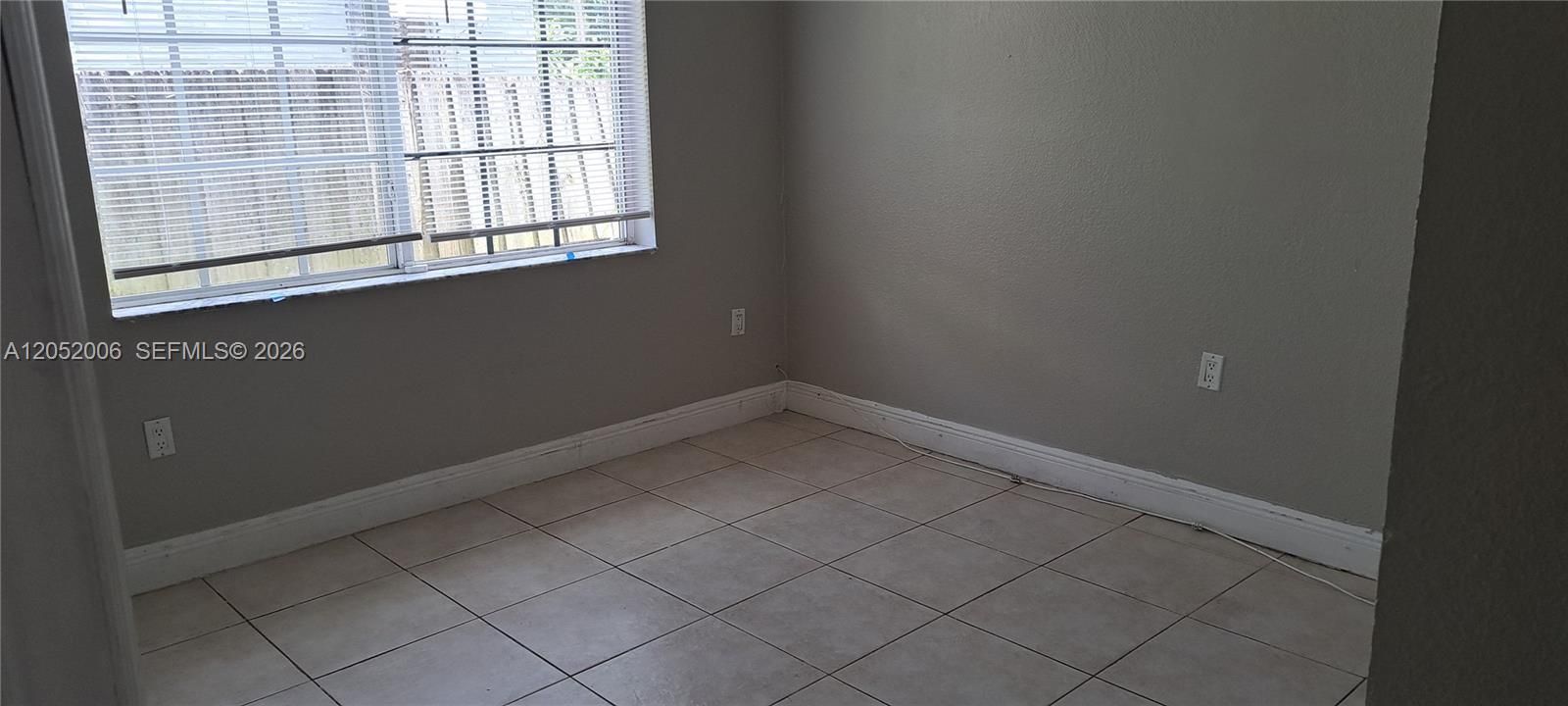 For Rent: $2,700 (3 beds, 2 baths, 1500 Square Feet)