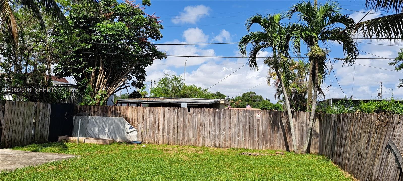 For Rent: $2,700 (3 beds, 2 baths, 1500 Square Feet)