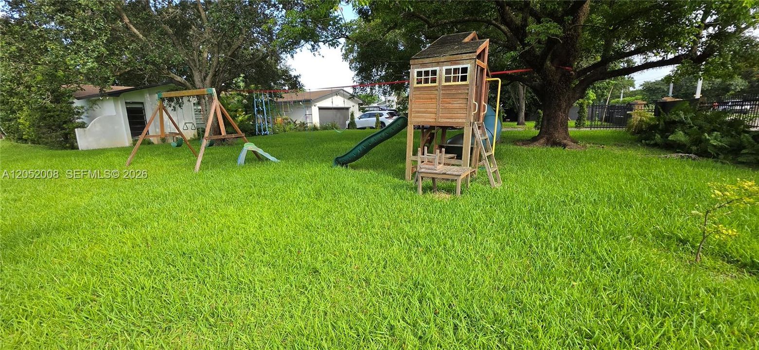 На продажу: $1,155,000 (4 спален, 3 ванн, 2326 Квадратных фут)