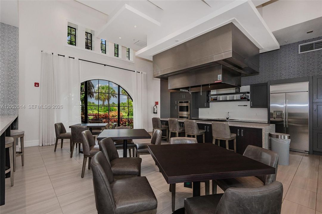 PARTY OR MEETING ROOM