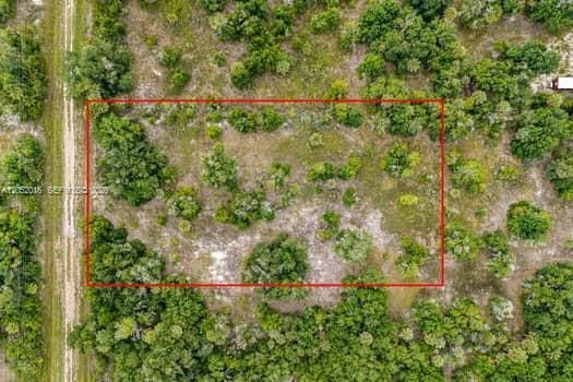 На продажу: $49,800 (1.25 acres)
