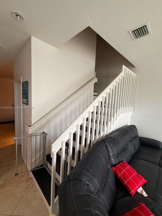 В аренду: $2,999 (3 спален, 2 ванн, 1680 Квадратных фут)