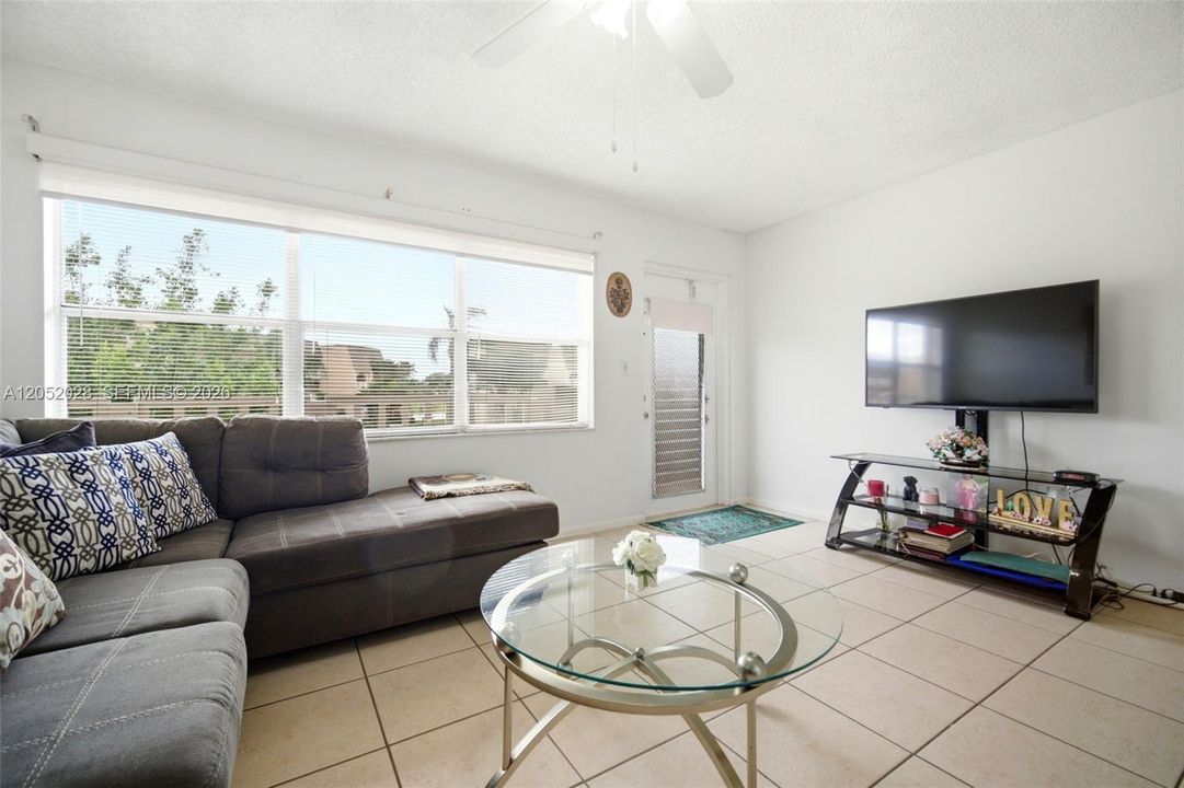 En Venta: $79,900 (1 camas, 1 baños, 590 Pies cuadrados)