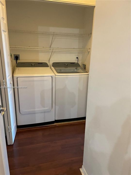 En Renta: $2,600 (2 camas, 2 baños, 989 Pies cuadrados)