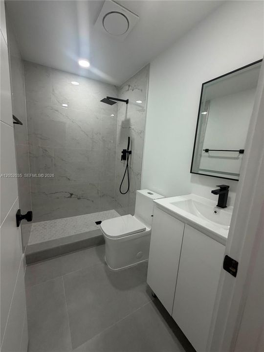 For Sale: $550,000 (4 beds, 2 baths, 1300 Square Feet)