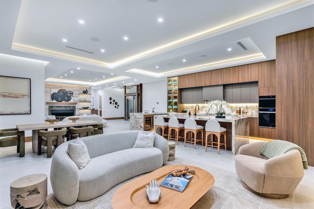 FAMILY_ROOM_TO_KITCHEN_ANGLE