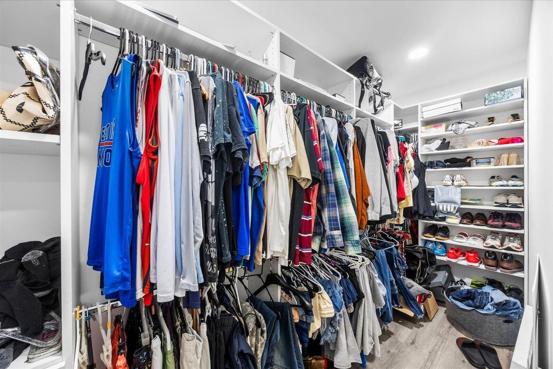 Walk In Closet