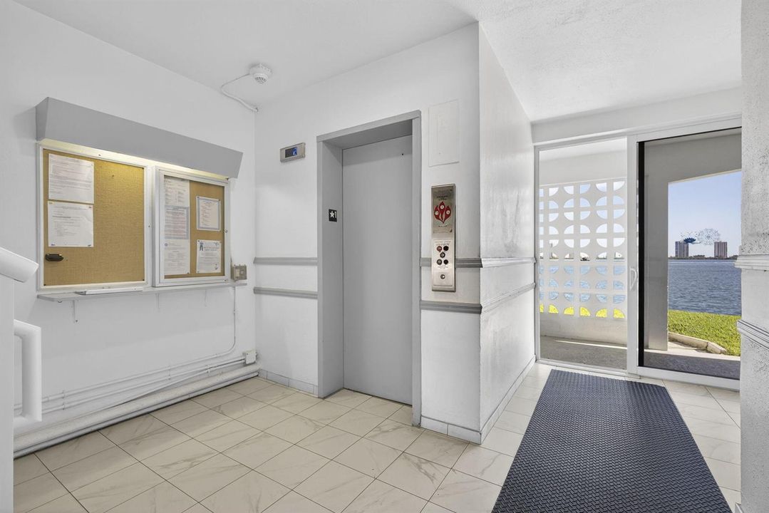 lobby mailboxes and elevator