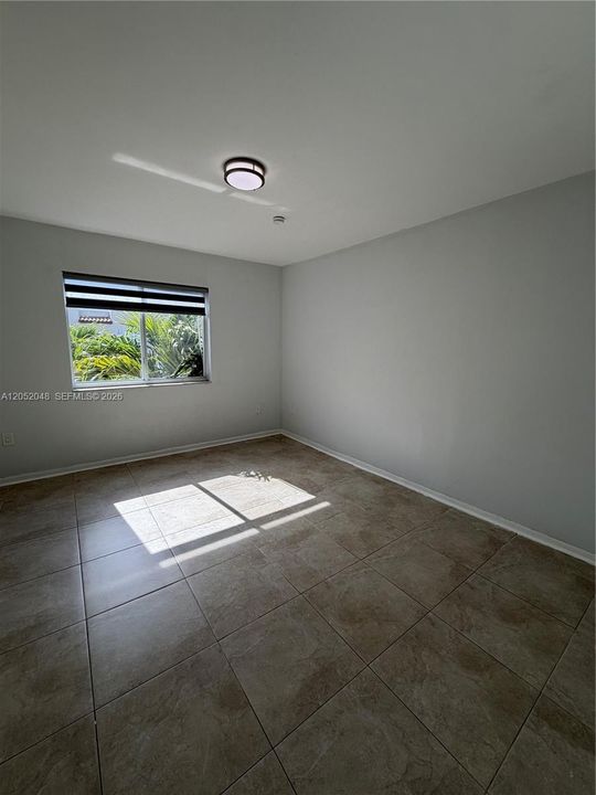 For Rent: $2,550 (2 beds, 2 baths, 1160 Square Feet)