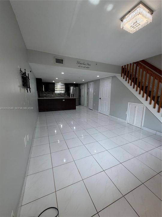 For Rent: $2,550 (2 beds, 2 baths, 1160 Square Feet)