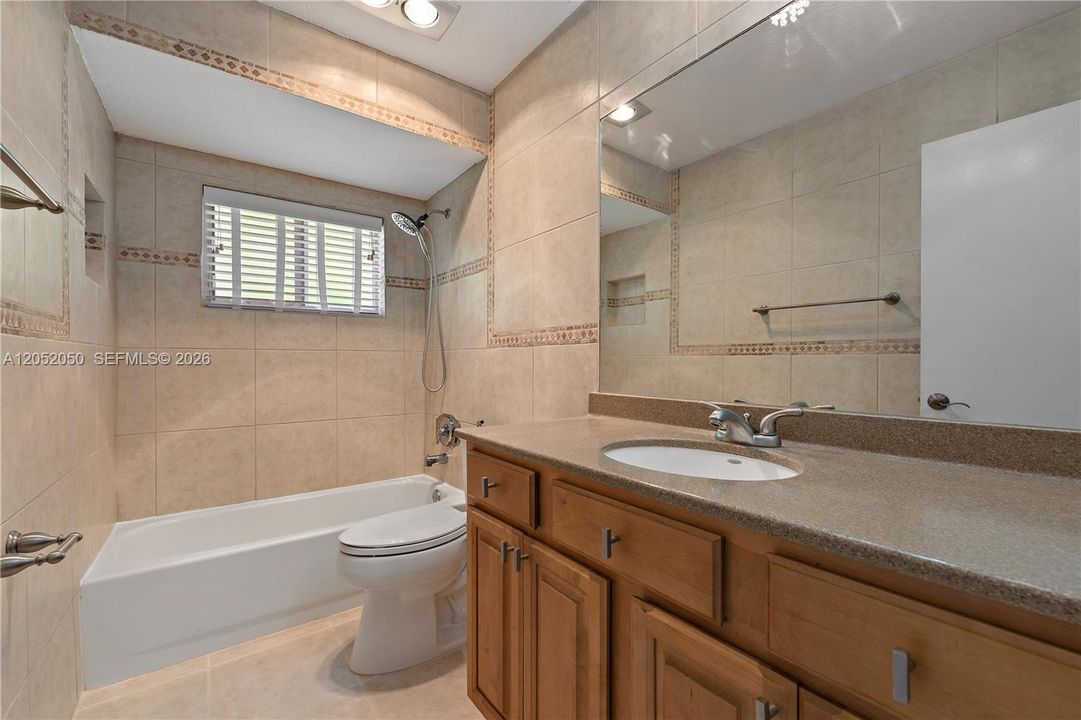 For Sale: $650,000 (3 beds, 2 baths, 2158 Square Feet)