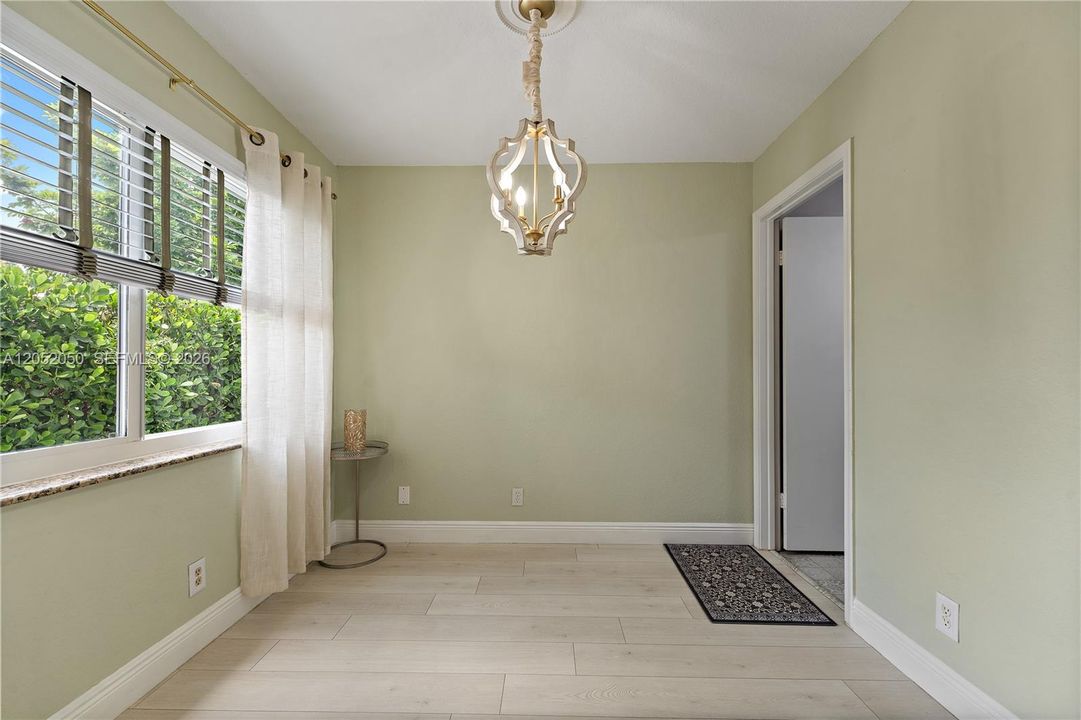For Sale: $650,000 (3 beds, 2 baths, 2158 Square Feet)