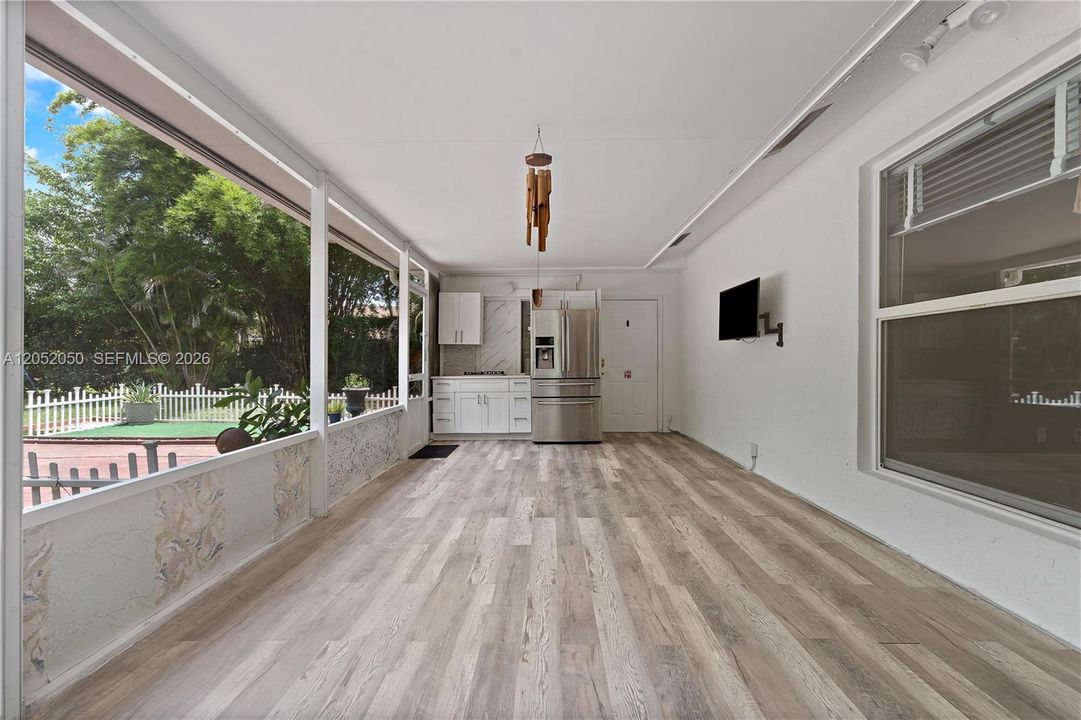 For Sale: $650,000 (3 beds, 2 baths, 2158 Square Feet)