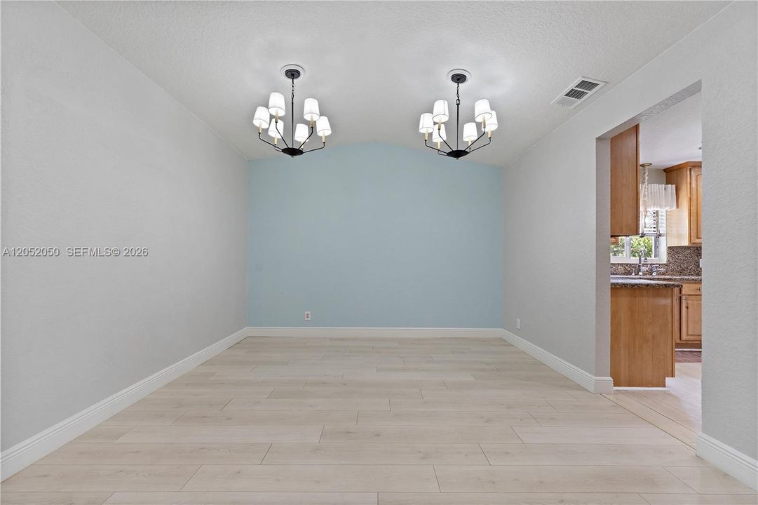 For Sale: $650,000 (3 beds, 2 baths, 2158 Square Feet)