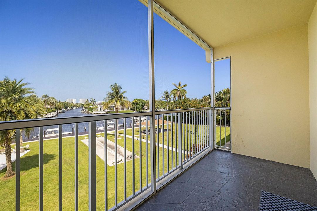 230 N Federal Hwy #305-25