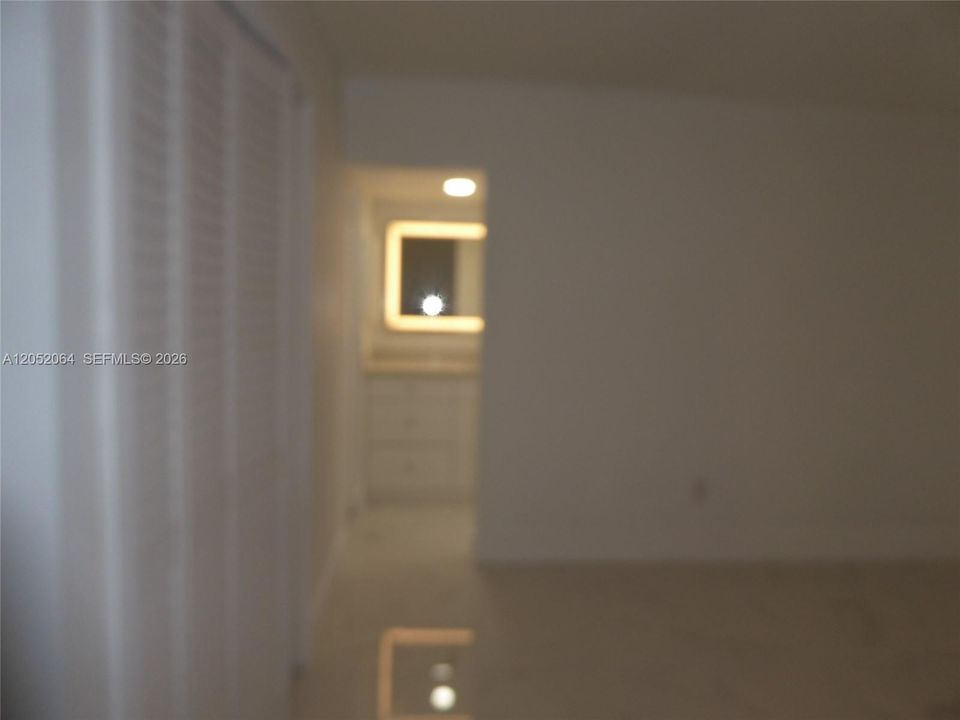 For Sale: $315,000 (2 beds, 2 baths, 1235 Square Feet)